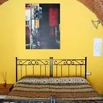 מלון דירות Antico Borgo 3*