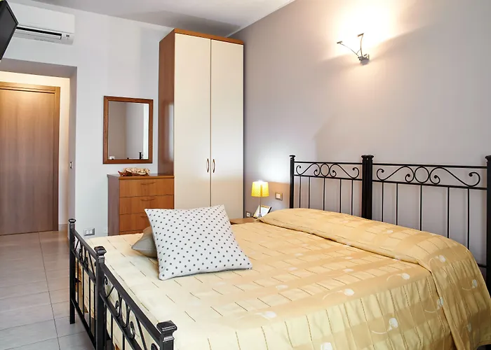 Antico Borgo アパートホテル 3*