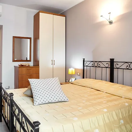 Antico Borgo Aparthotel Bergamo