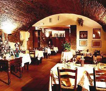 Aparthotel Antico Borgo 3*