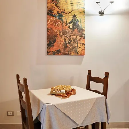 Antico Borgo Aparthotel 3*