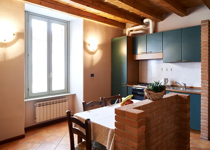 Antico Borgo 3* Bergamo