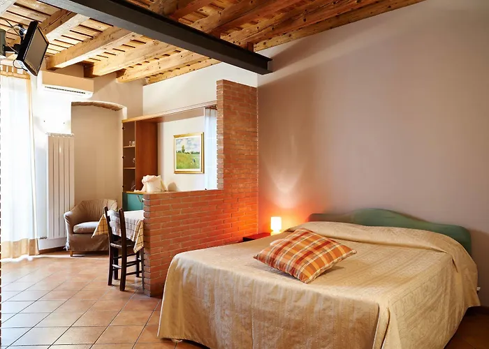 Antico Borgo Aparthotel