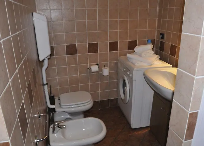 Antico Borgo Aparthotel 3*